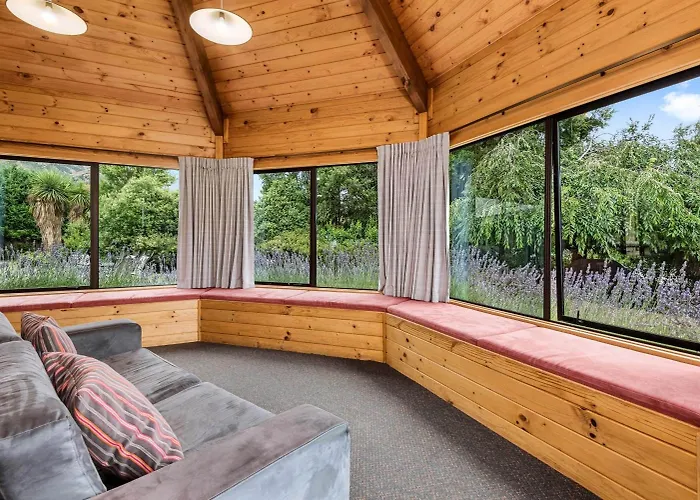 Altamont Guest house 5*